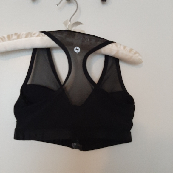 Front zip sports bra - Picture 5 of 5